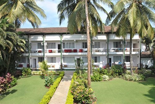 Sea Mist Resort Candolim Bagian luar foto